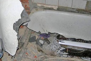Демонтаж ванны в Торжке
